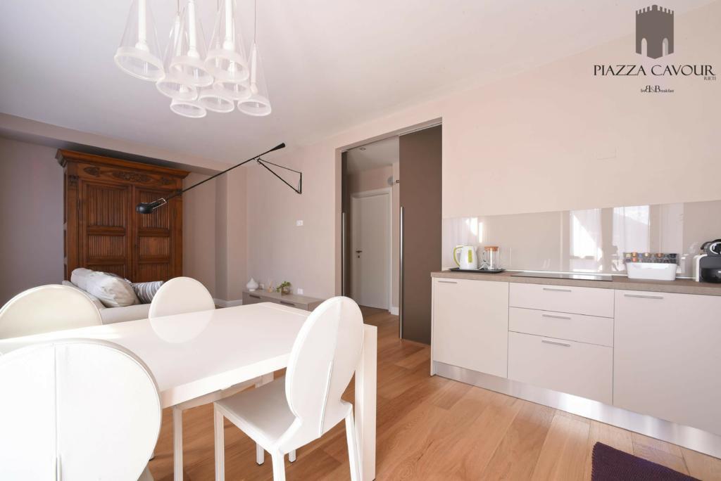 B&B Piazza Cavour Рієті Екстер'єр фото